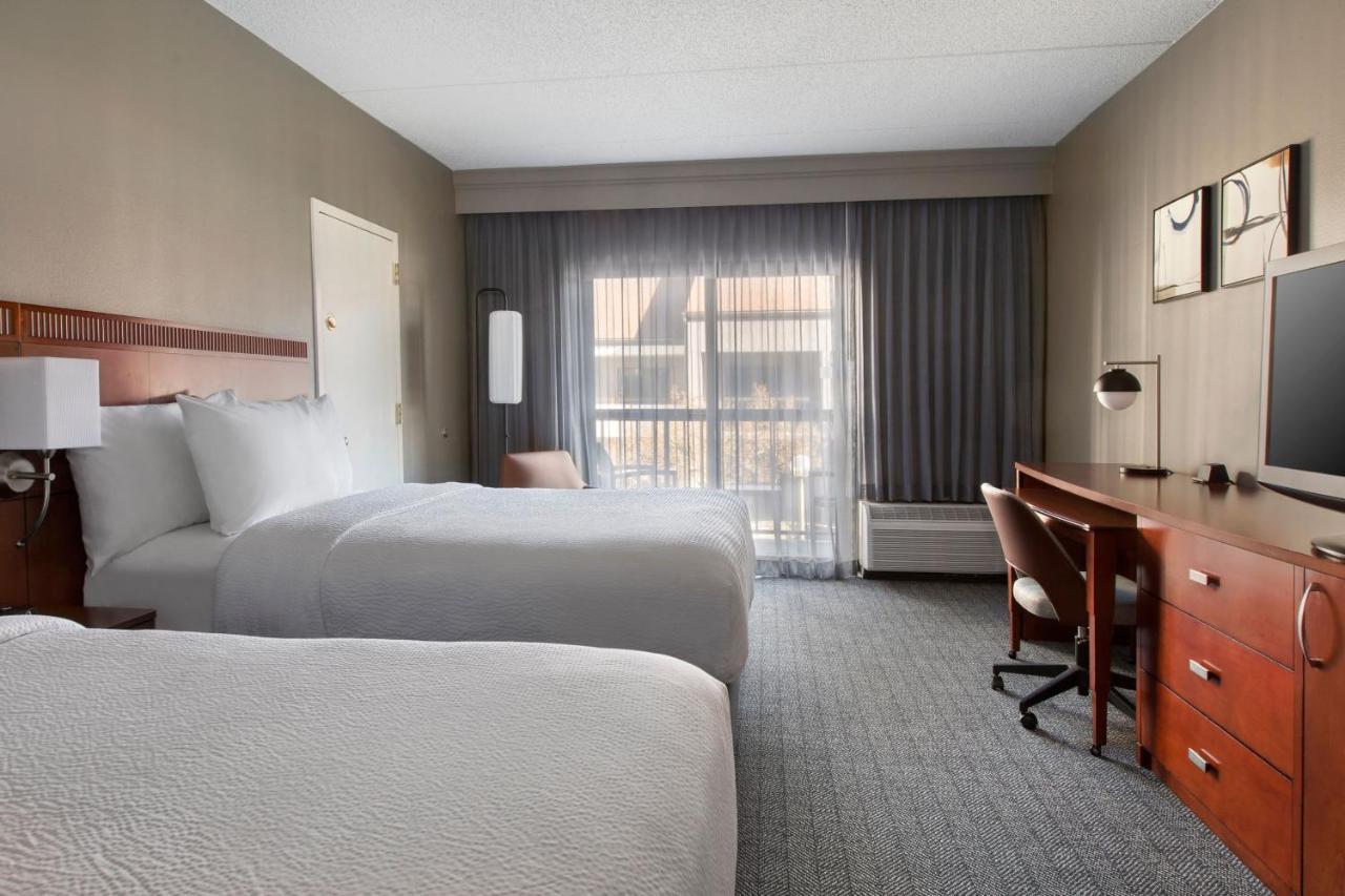 Courtyard By Marriott Tarrytown Westchester County Exterior foto
