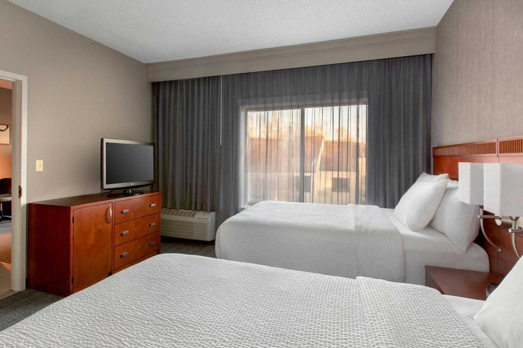 Courtyard By Marriott Tarrytown Westchester County Exterior foto